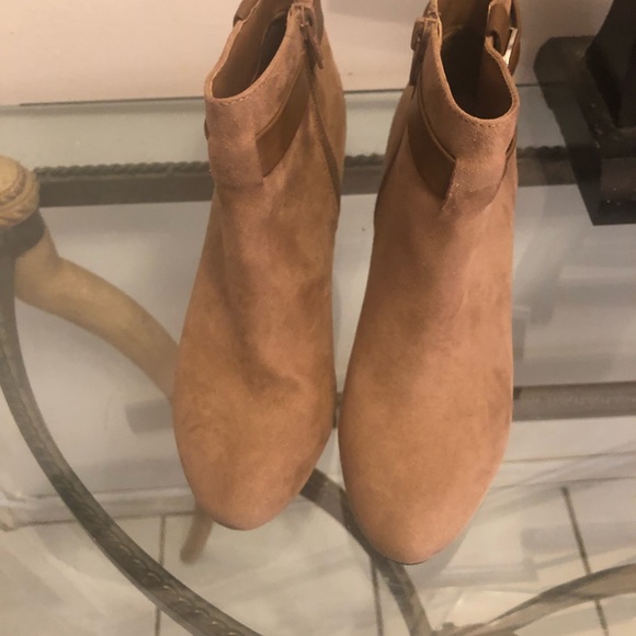 Suede booties - Picture 2 of 5